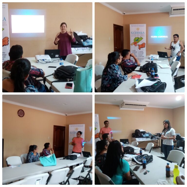 Replica a integrantes del órgano de coordinación de la Colonia El Zapotillo, Chiquimula.