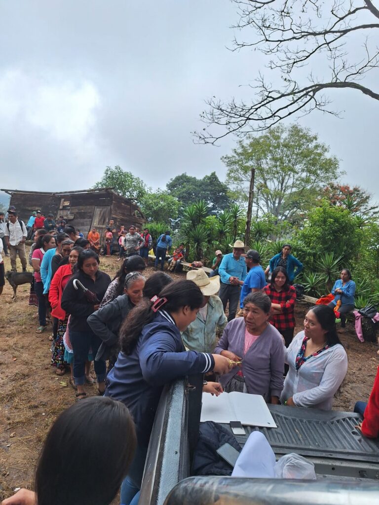 Reestructura del Consejo Comunitario de Desarrollo Urbano y Rural (COCODE) en la aldea Monte Virgen